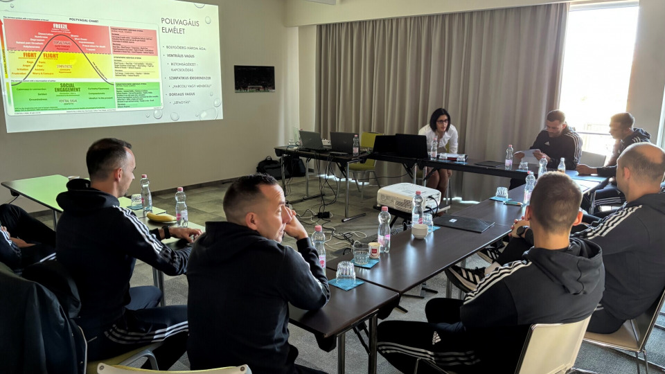 Pszichológiai felkészítés a játékvezetők szolgálatában – az MLSZ új támogató programja